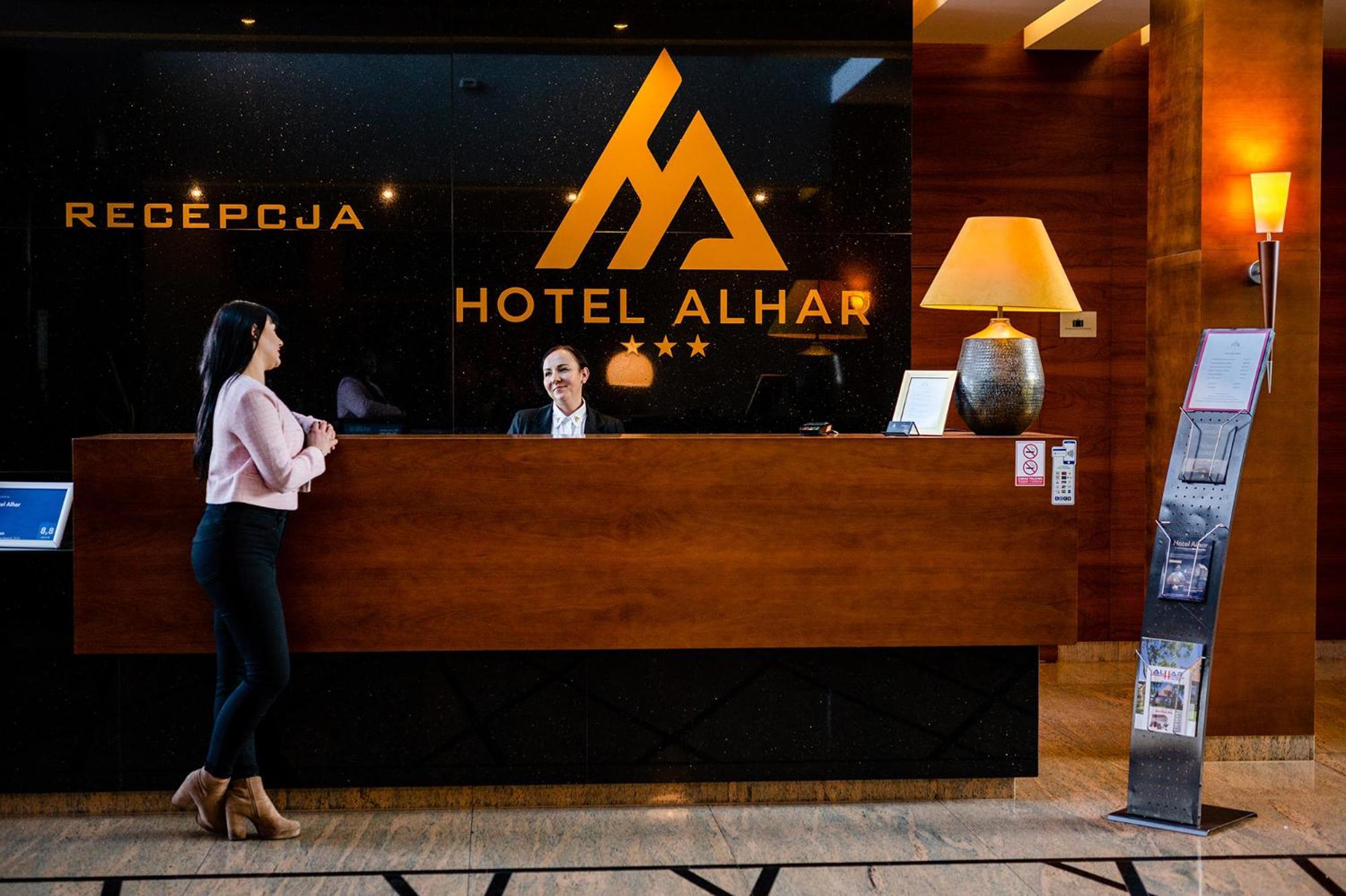 Hotel Alhar Lubliniec Exterior photo