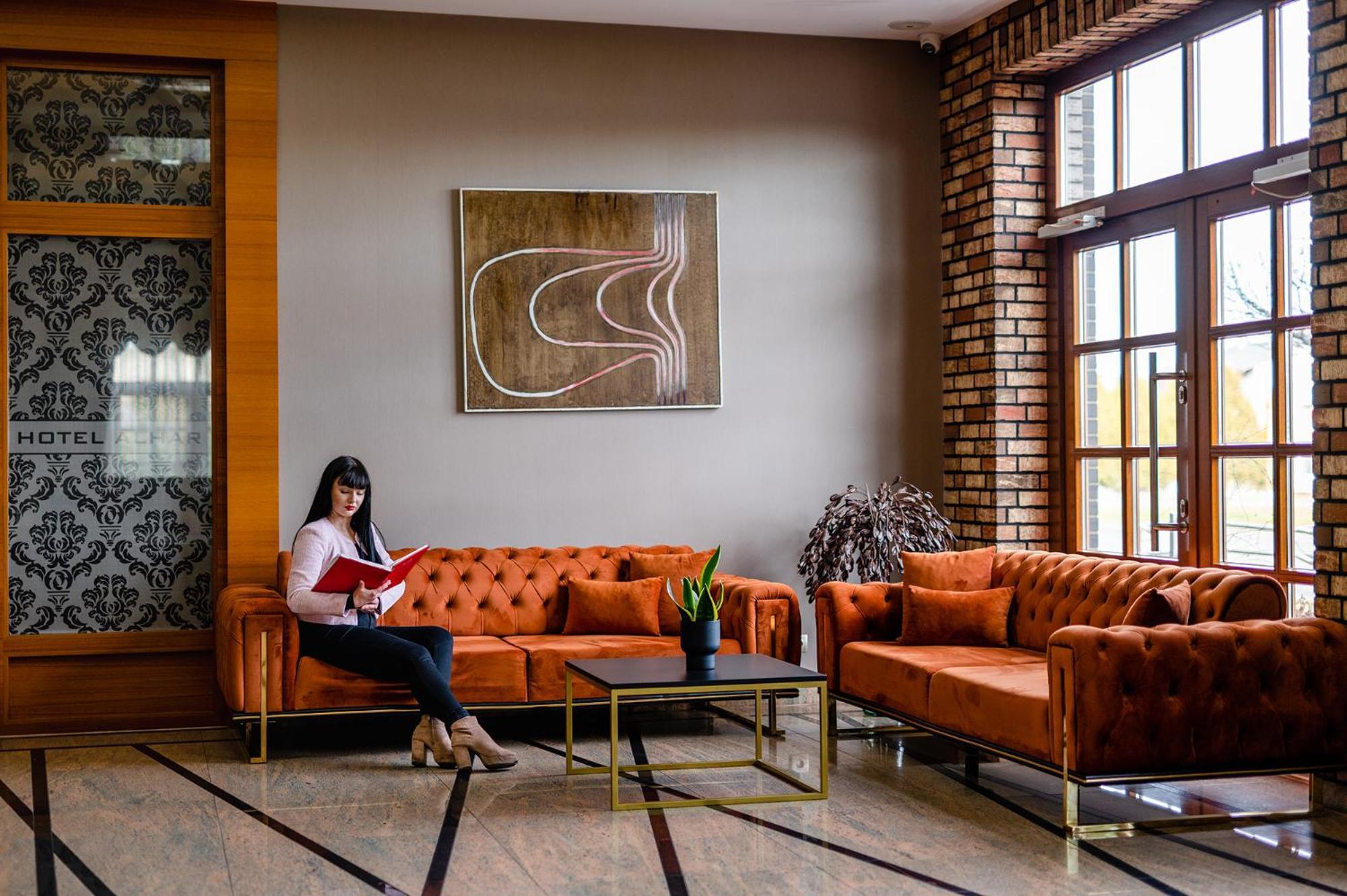 Hotel Alhar Lubliniec Exterior photo