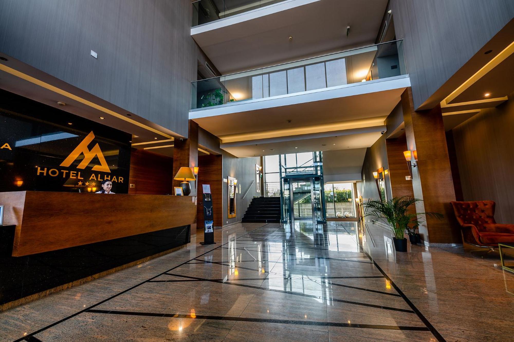 Hotel Alhar Lubliniec Exterior photo